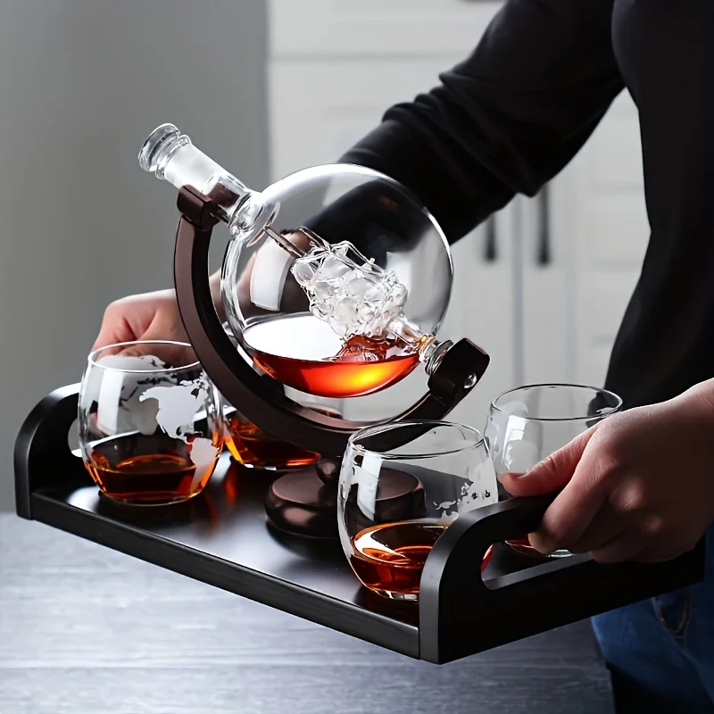 Globe Shaped Whiskey Decanter  - Decanter Globe Set recension och pris